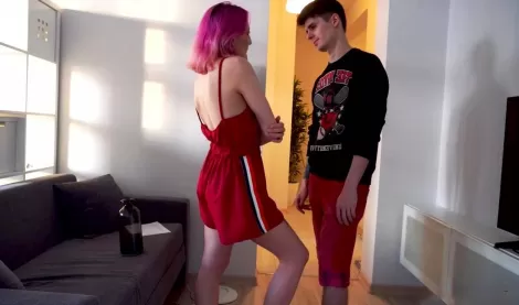 Сестра пригласила меня в к себе в гости, хотела чтобы я ее трахнул